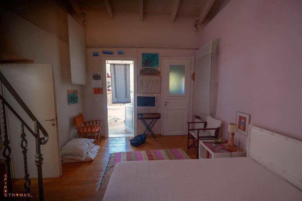 At The Foot Of Acropolis. Villa Athens Luaran gambar