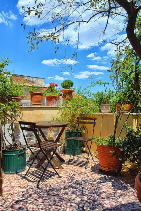 At The Foot Of Acropolis. Villa Athens Luaran gambar